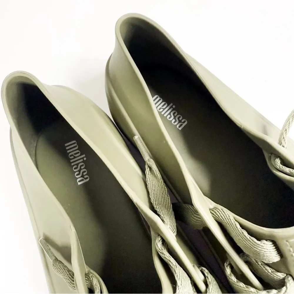Melissa Possession Sneaker in Olive Green | Size 8 | Waterproof & Vegan - Picture 10 of 10